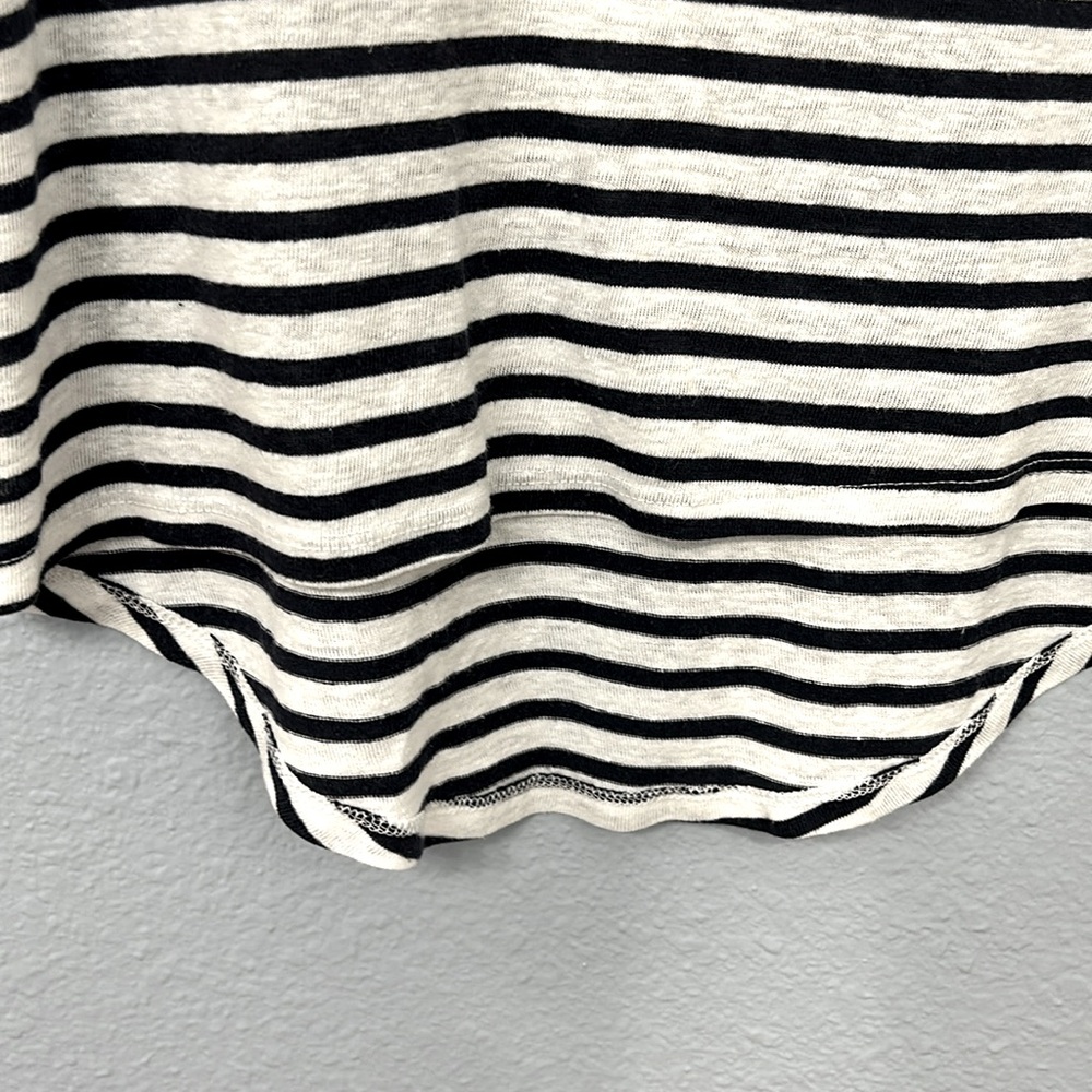 Ladies tee with ruffled short sleeves by a. n. d. - Picture 5 of 6